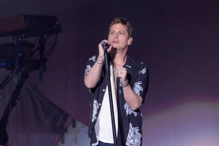 Rob Thomas reflects on his new solo album and 30 years of Matchbox Twenty