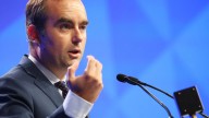 Sébastien Lecornu, el nuevo primer ministro de Francia fiel a Macron y que estuvo a un paso de ser monje