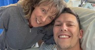Influencer son pays tribute to 'hero' mum, 70, as she donates her kidney to him
