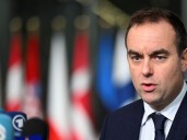 Francia: quién es Sébastien Lecornu, el nuevo primer ministro que estuvo a un paso de ser monje
