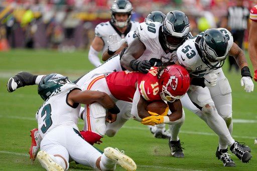 Eagles' defense shines in Super Bowl rematch as Philly beats the Chiefs 20