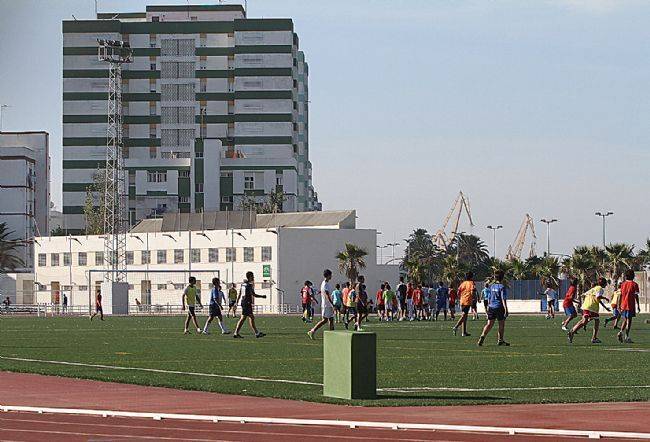 AIG denuncia la “nula atención” al mantenimiento deportivo en Cádiz