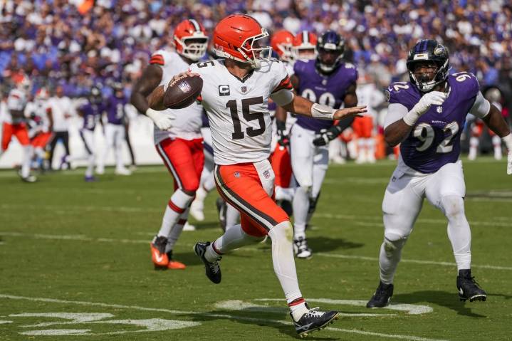 Deadspin | Browns not considering QB change despite Joe Flacco’s struggles