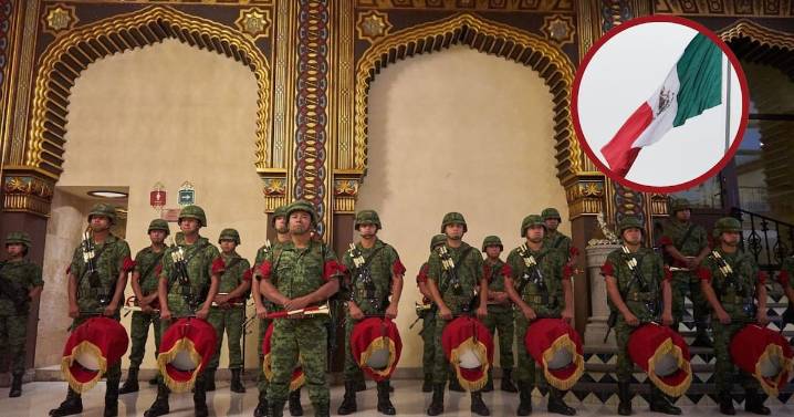 ¿Sabías que México es el único país en saludar a la bandera?