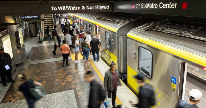 LA Metro service delayed amid train issue at 7th Street Station