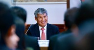 Gobernador regional de Ayacucho Wilfredo Oscorima: “Hemos traído un pequeño presente al presidente del Congreso” 
