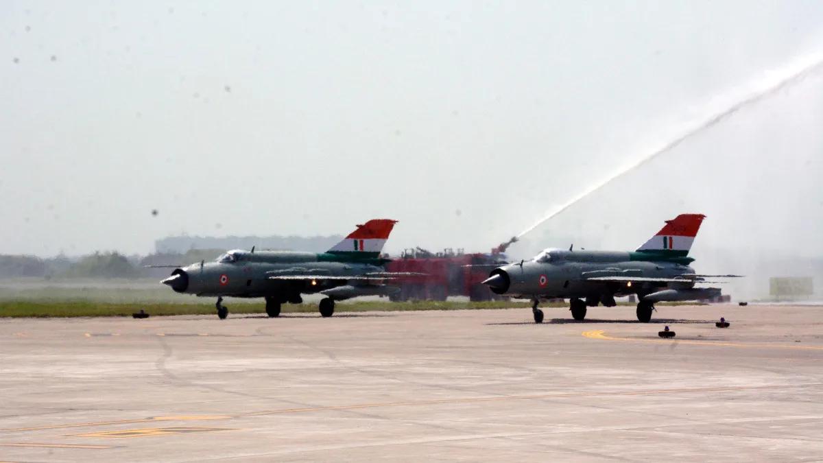 IAF to retire iconic MiG-21 today; Tejas to replace the veteran fighter jet