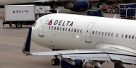 US orders Delta and Aeroméxico to dissolve partnership over fairness concerns in Mexico