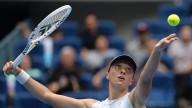 Top-seeded Iga Swiatek advances to the third round at the China Open