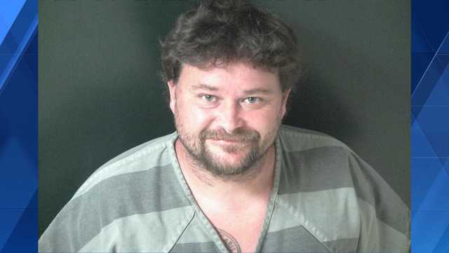 ﻿Man issuing threats with handgun leads to SWAT team response at Mt. Orab mobile home park, say police