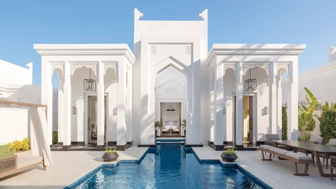 Gulf Air’s New Direct Bahrain Flight Leads to Pearls and Luxe Hotels