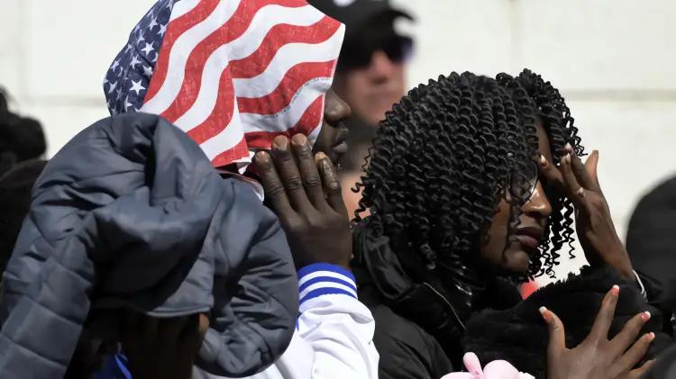 Texas intensifica redadas contra migrantes con operativo estatal