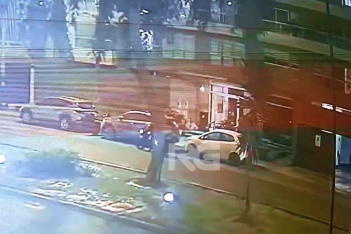 Cámaras de seguridad captan preciso instante del asesinato de funcionario de embajada de Indonesia en Lince