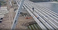 Final beams arrive for new Bremer Avenue Bridge in Waverly