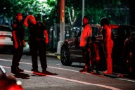 Hombre muere tras chocar un vehículo robado contra un edificio de Brooklyn