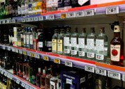 Esta es la ginebra hecha en Aragón que está (en silencio) poniéndose de moda