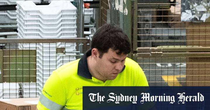 Australian economy: Set to be world's strongest amid global uncertainty and Trump's tariff war