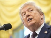 Appeals court stops Trump's bid to deport Venezuelans with wartime law