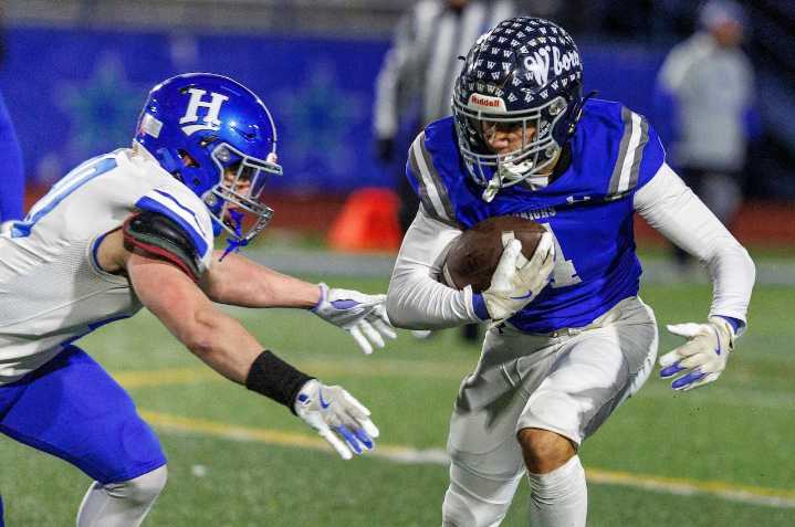 Live scoreboard, recaps for Friday’s high school football games (Week 1)