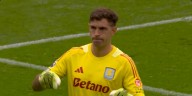 Dibu Martínez fue la figura del Aston Villa: el gesto cómplice a los fanáticos tras la polémica por su frustrada venta