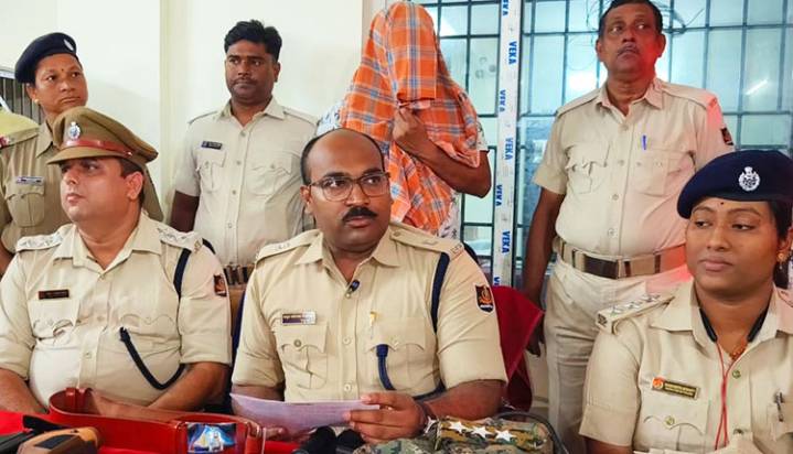 Conman Posing As ASP, Army Officer Nabbed In Bhadrak