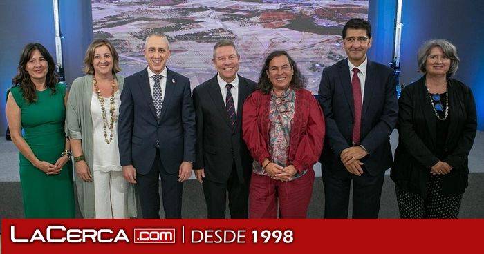 El empleo femenino en la industria ha crecido en la última década más de un 82 por ciento en la región, al doble de ritmo que en el conjunto del sector