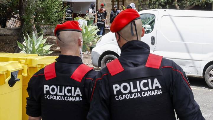 Un hombre mata a su madre en Las Palmas de Gran Canaria y se entrega a la Policía