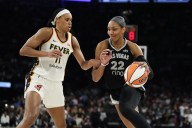 Deadspin | Back on track, Aces out for 'composure' in Game 3 vs. Fever