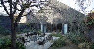 Menos paredes y abierta al patio: esta casa remodelada, entre las 50 mejores latinoamericanas