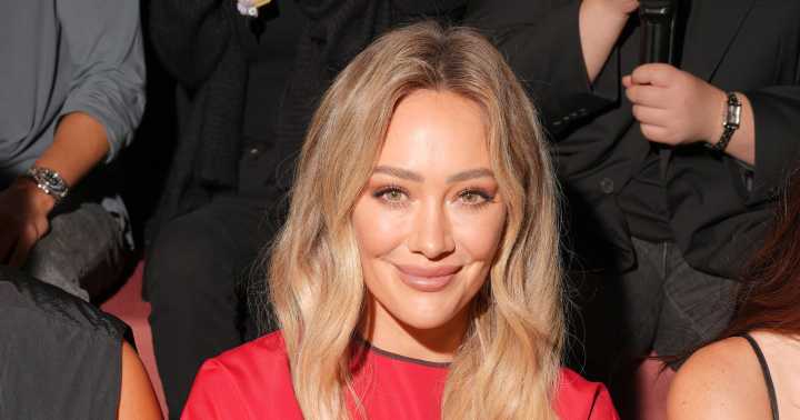 Hilary Duff’s Color-Blocked Nails Are Major Inspo