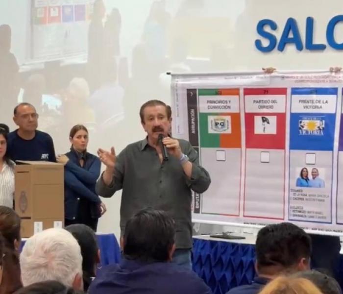Cabrera cuestionó aspectos de la boleta única de papel