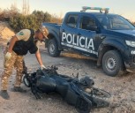 Abandonó una moto robada al ver a los policías y escapó corriendo en Las Heras