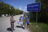 DeSantis’ step toward victory on ‘Alligator Alcatraz’ sets up a funding dilemma for Florida