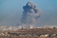 Última hora del conflicto en Oriente Próximo, en directo | Israel intensifica sus ataques sobre la capital de la Franja: “Gaza arde”