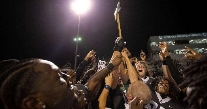 Lewisville takes Battle of the Axe, rallies past Marcus in instant classic