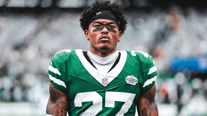 Rookie S Malachi Moore Embracing Larger Role, Focused on 'Doing My Job'