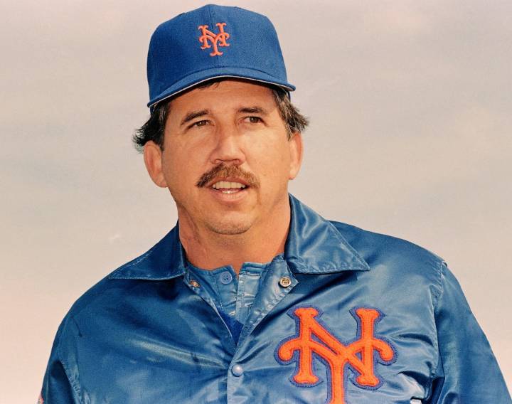 Davey Johnson remembered as "great man" by Darryl Strawberry