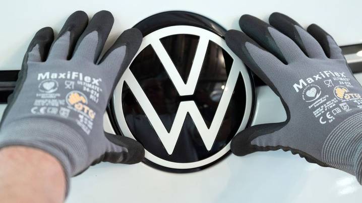 Alemania pide a la Comisión Europea que suspenda la prohibición del motor de combustión a partir del 2035