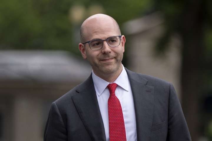 Trump Fed nominee is going to keep his current gig because why not
