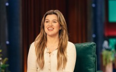 Mario Lopez Set to Host 2025 Daytime Emmys — A.K.A. TV Academy’s Annual Tribute to Kelly Clarkson