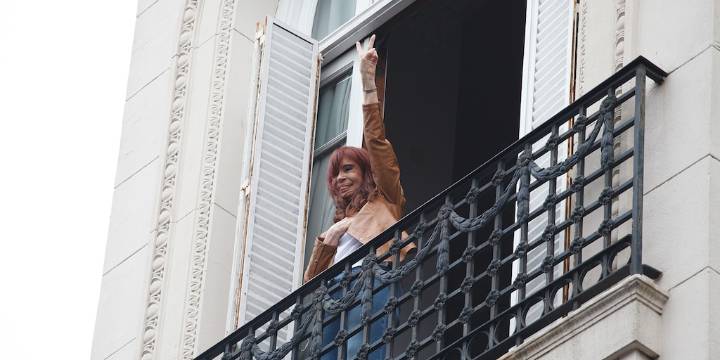 Cristina Kirchner pidió que el decomiso de bienes en la causa “Vialidad” se tramite en el fuero civil