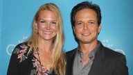 Kelley Wolf banned from contacting estranged husband Scott Wolf and kids