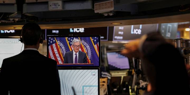 La Reserva Federal bajó la tasa de interés, una medida que puede beneficiar a la economía argentina