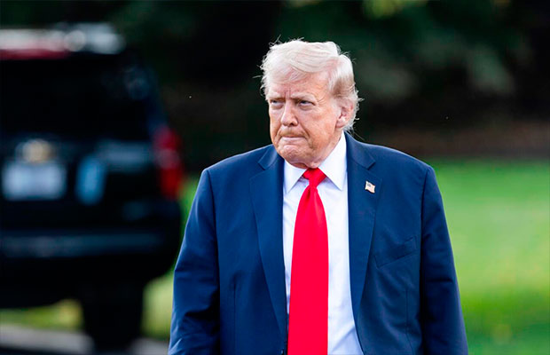 Trump amenaza con quitarle los permisos de emisión a los canales que le critiquen