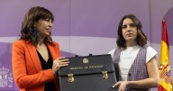 Montero gastó 50 millones en mover a toda prisa los datos de las pulseras de maltratadores antes de su cese