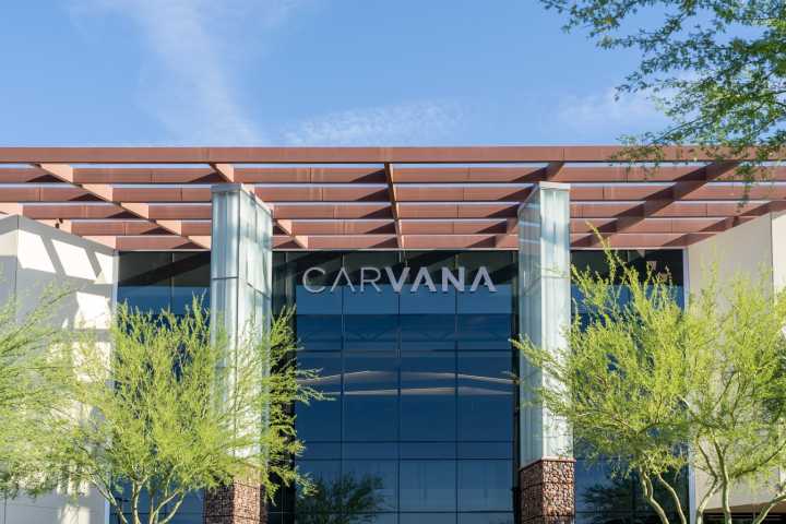 Carvana: Growth Tailwinds Support Elevated Multiple (NYSE:CVNA)