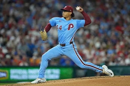 Luzardo retires 22 straight as Phillies sweep Mets, eye NL East title