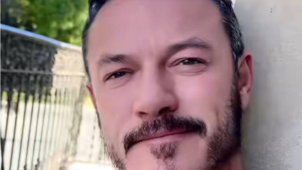El actor de Hollywood Luke Evans elige Sevilla para pasar sus vacaciones