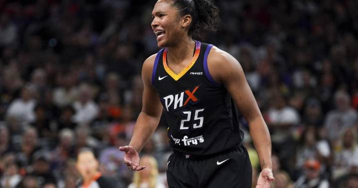 Alyssa Thomas regains single-season assist record a year after losing it to Caitlin Clark