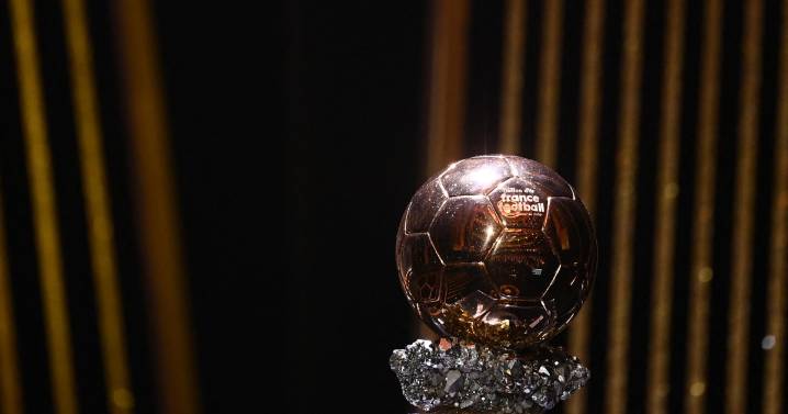 ¿Cuánto cuesta el Balón de Oro y de qué está hecho?